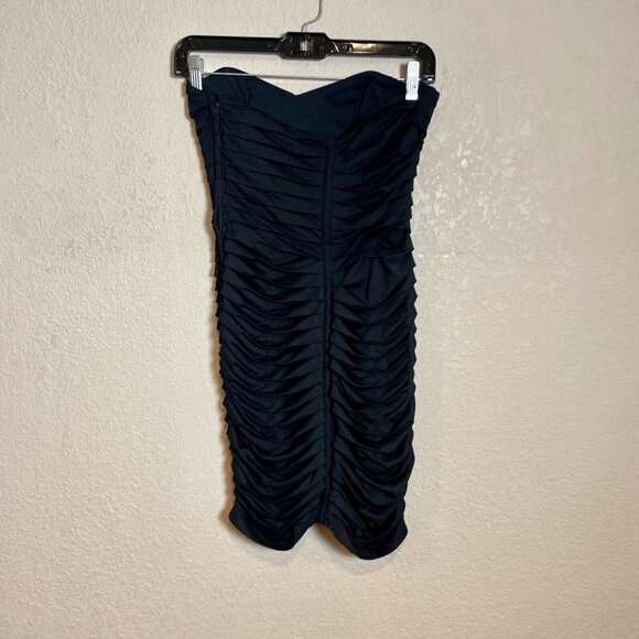Betsey Johnson Strapless Mini Bodycon Dress Womens 2 Black Ruched Cocktail Y2K - Picture 4 of 8